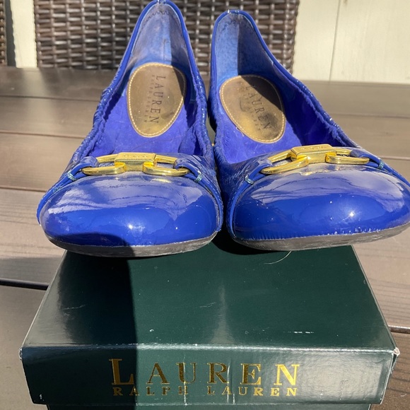 Ralph Lauren Crinkle Patent Flat - Picture 4 of 5